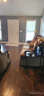 1243 Sandlewood Drive