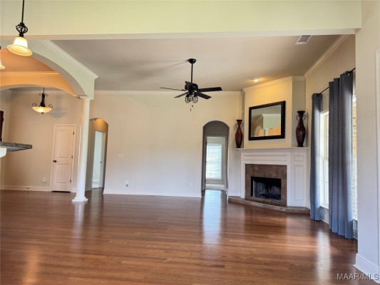 1112 Carston Point Circle