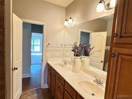 1112 Carston Point Circle