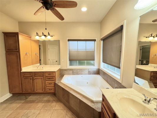 1112 Carston Point Circle