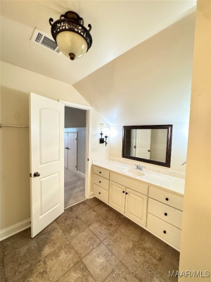 1112 Carston Point Circle