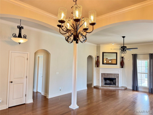 1112 Carston Point Circle
