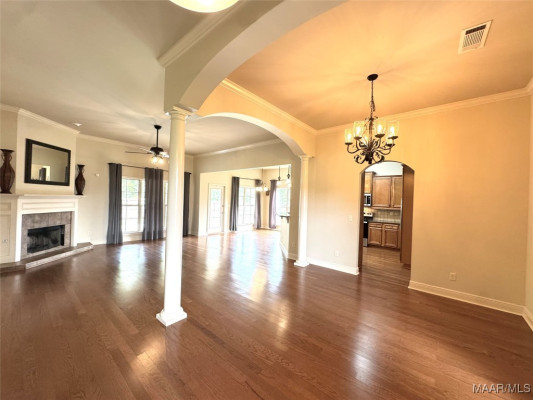 1112 Carston Point Circle