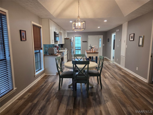 2112 Station Court