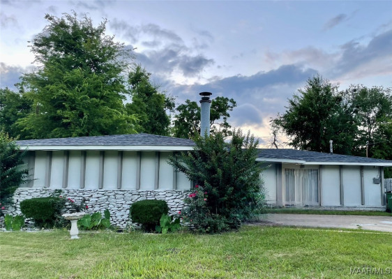 2733 NORWICH Drive