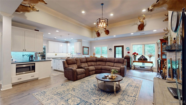 3063 Little Road