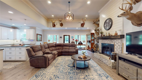 3063 Little Road