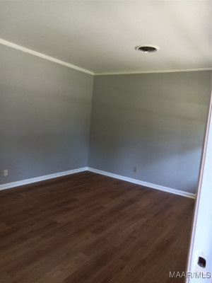 3215 FAIRFAX Road