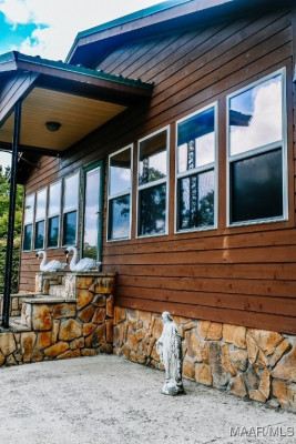 813 Lake Region Circle