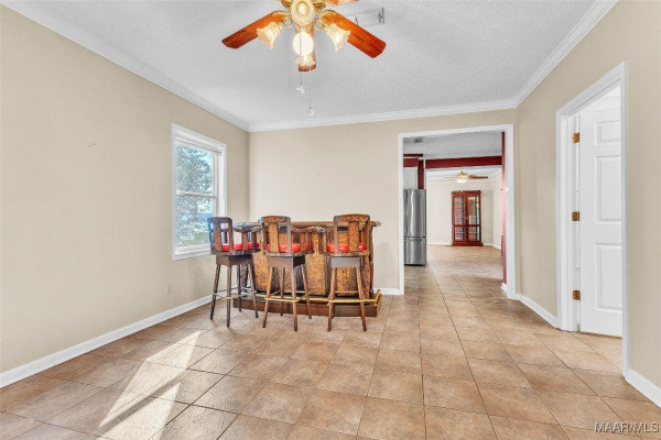 813 Lake Region Circle
