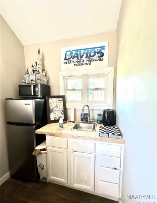 1915 Mckinley Avenue