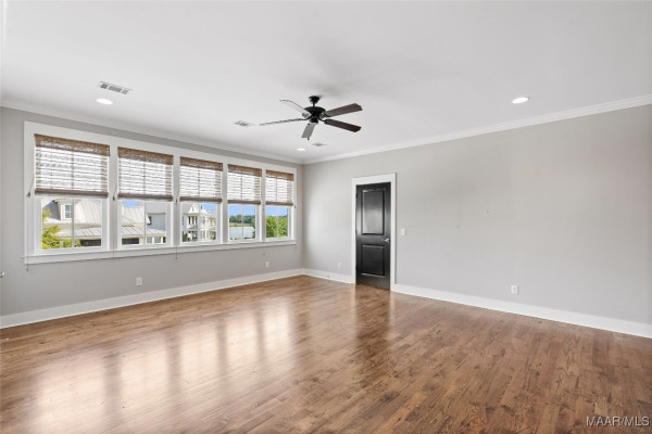 39 Crescent Park