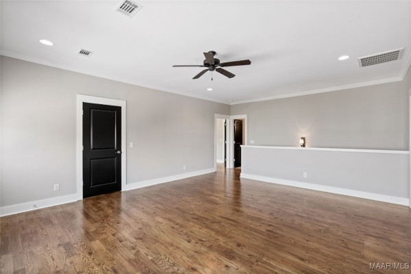 39 Crescent Park