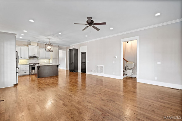 39 Crescent Park