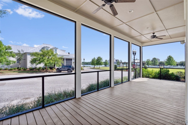 39 Crescent Park