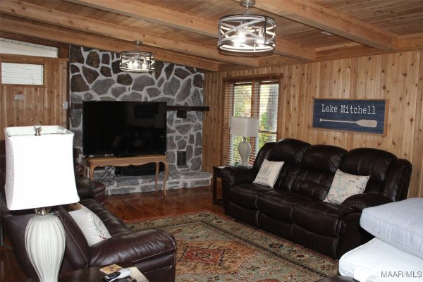 5364 County Road 264 Road