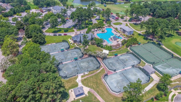 8054 Lakeridge Drive