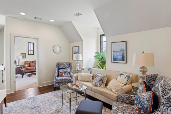 3644 Lockwood Lane