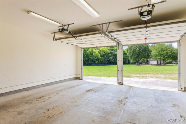 3644 Lockwood Lane