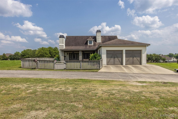 3644 Lockwood Lane