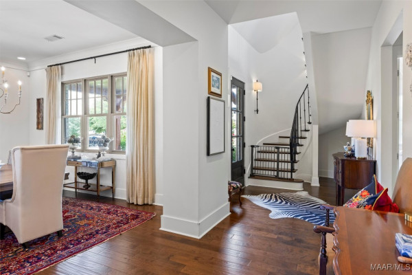 3644 Lockwood Lane