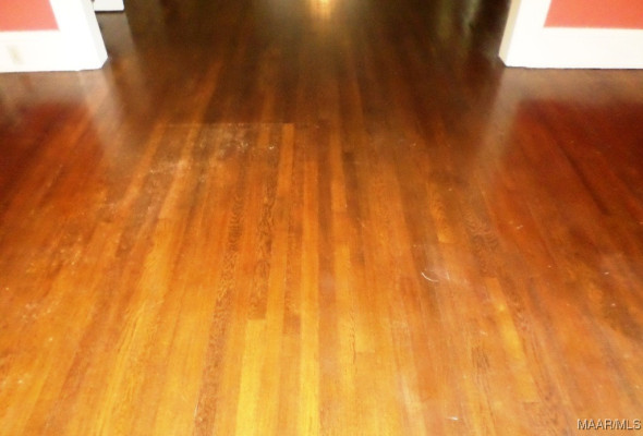 812 E Fairview Avenue