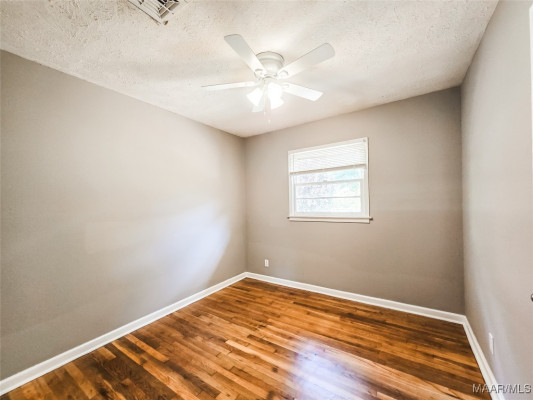 1001 Gipson Street