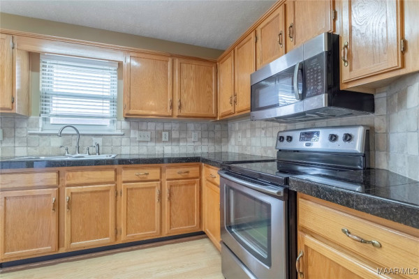 464 Caldwell Place