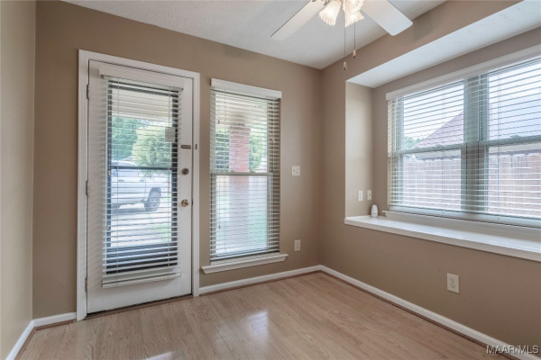 464 Caldwell Place