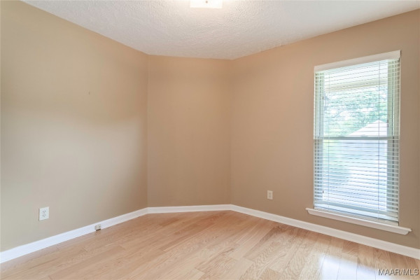 464 Caldwell Place