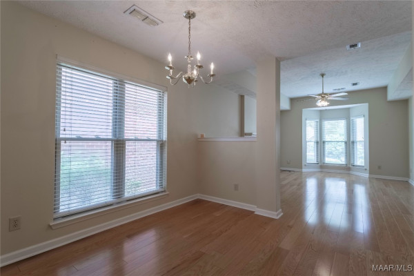 464 Caldwell Place