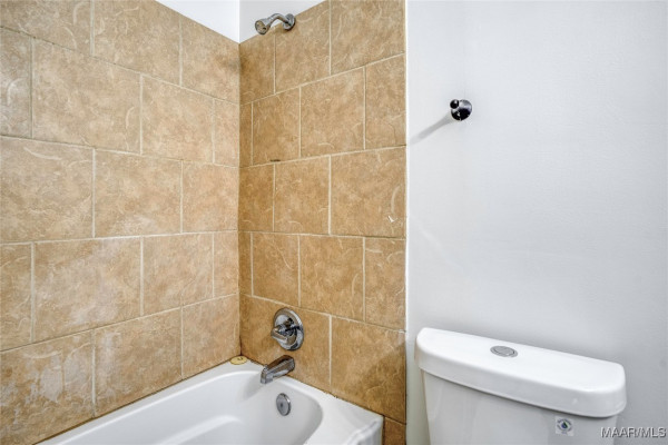 2137 EDINBURGH Drive