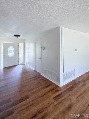 2137 EDINBURGH Drive