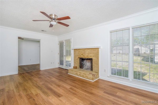 2137 EDINBURGH Drive
