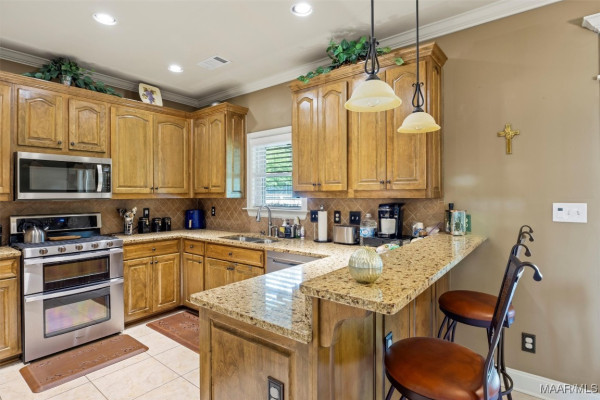 1142 LAUREL BROOK Lane