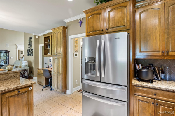 1142 LAUREL BROOK Lane
