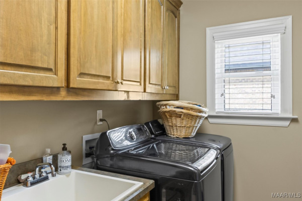 1142 LAUREL BROOK Lane