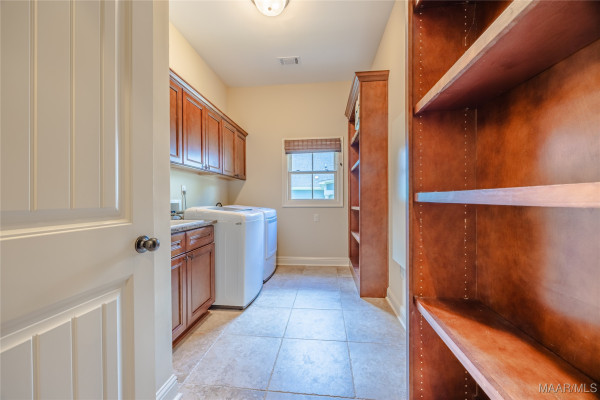 6414 Philadelphia Hill