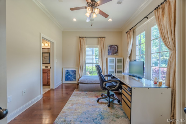 6414 Philadelphia Hill