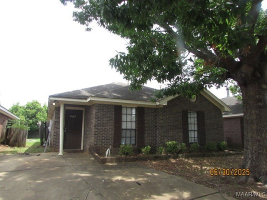 915 CRUZ Court