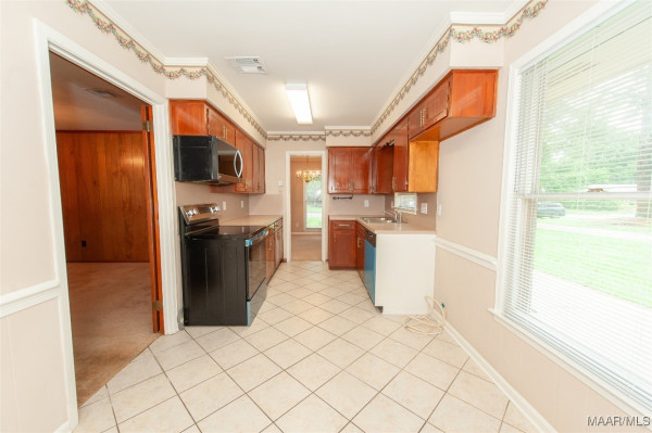 335 Dee Drive