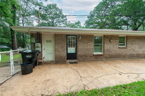 335 Dee Drive