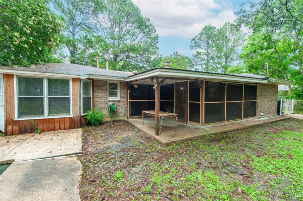 335 Dee Drive
