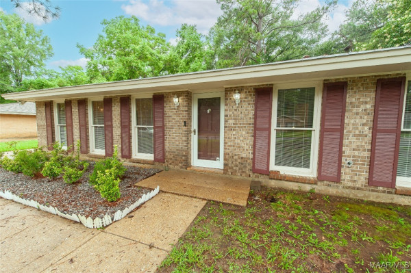 335 Dee Drive