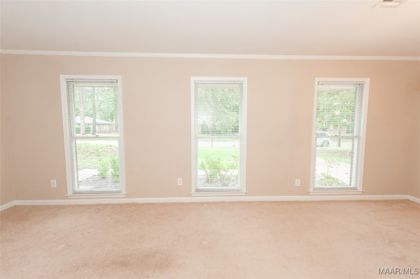 335 Dee Drive