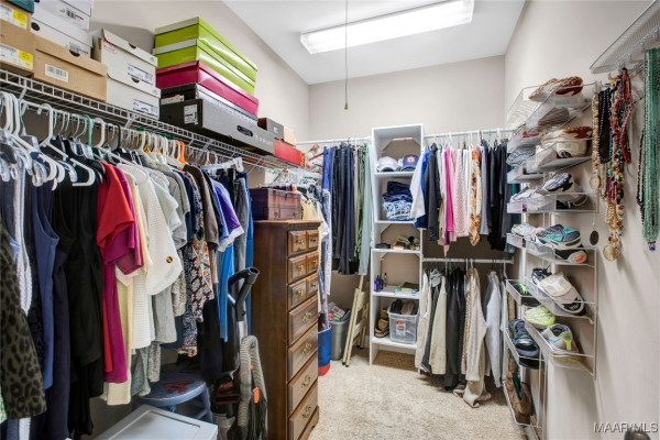 44 BRIGHT SPOT Street