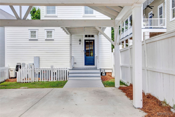 44 BRIGHT SPOT Street