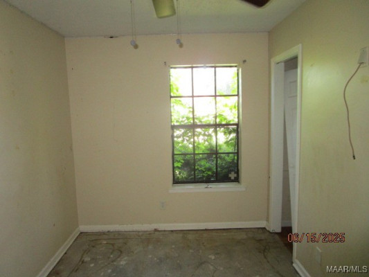 1333 PEMBROOK Court