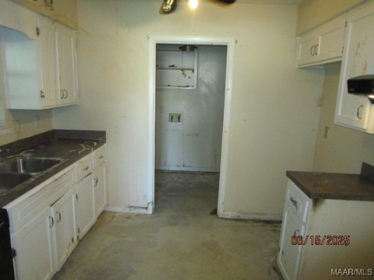 1333 PEMBROOK Court