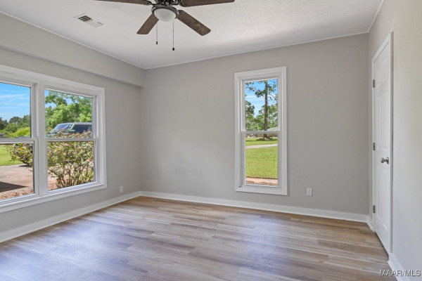 5010 Redland Road